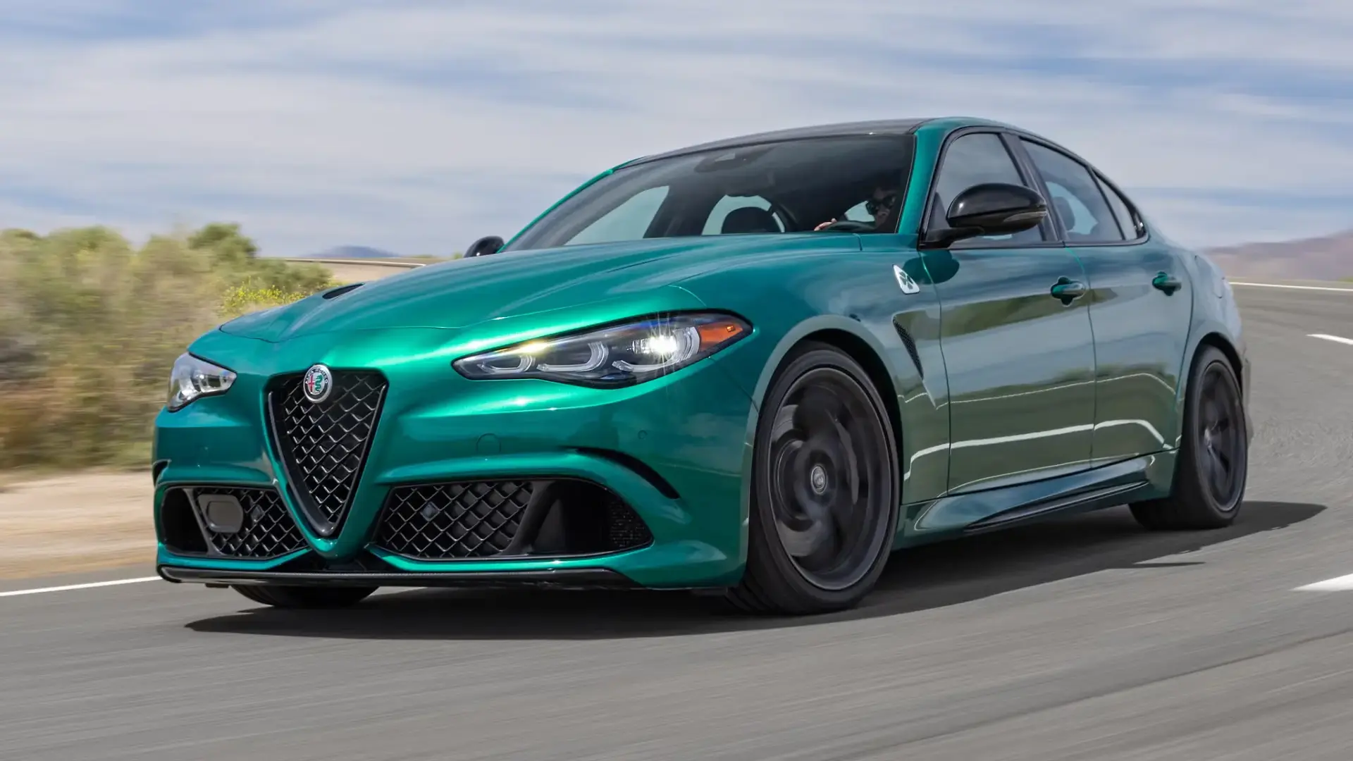 Alfa Romeo Giulia Quadrifoglio 2024