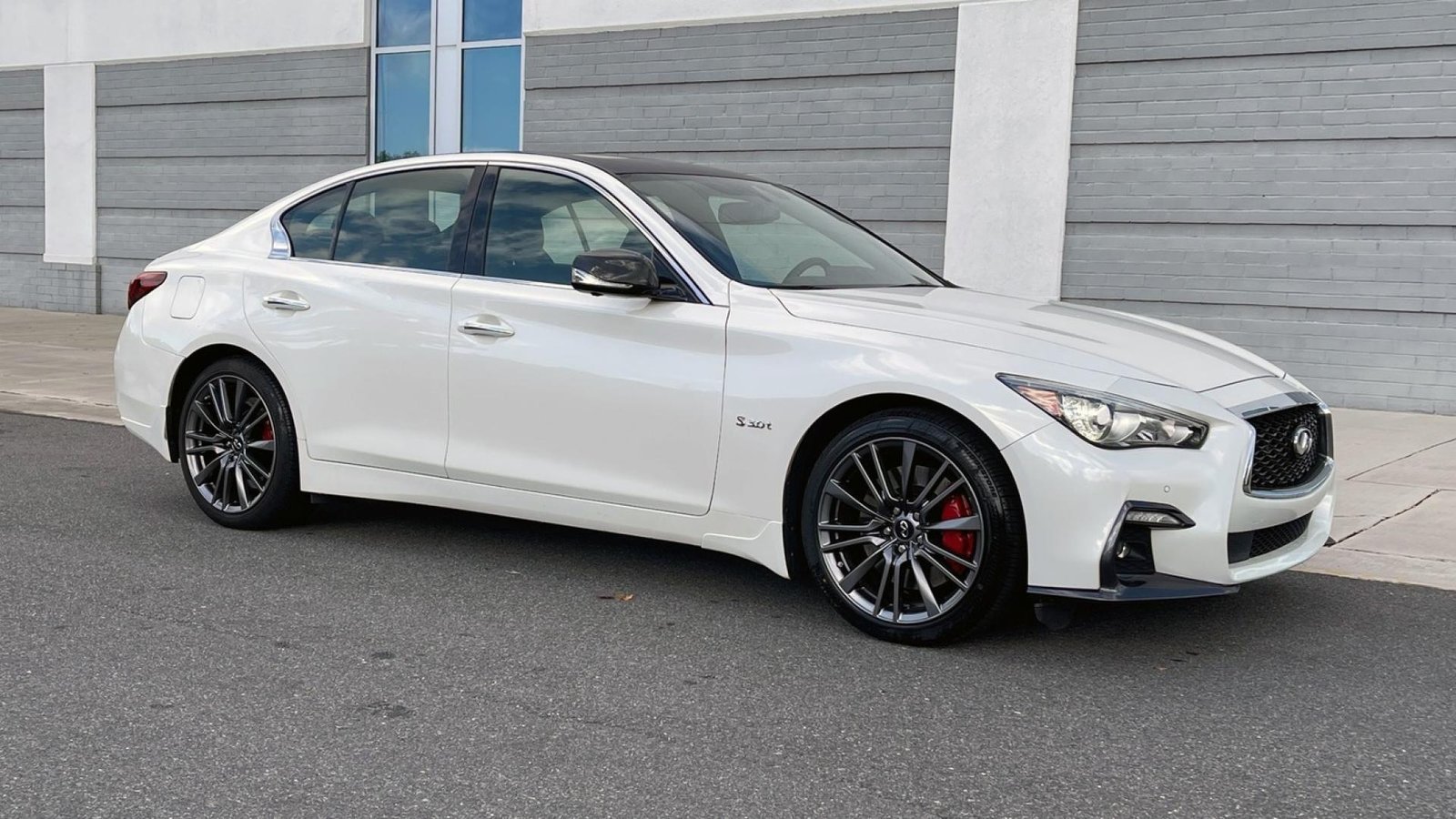 Infiniti Q50 Red Sport 400 AWD 2024